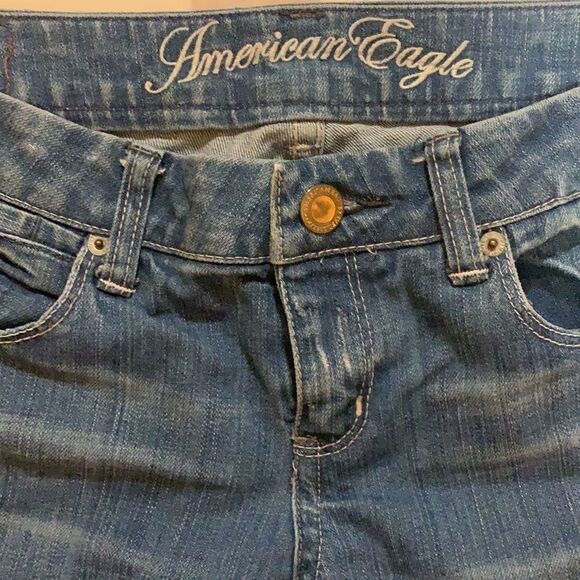 EUC WOMEN’S VINTAGE AMERICAN EAGLE BOHO REAL FLARE LIGHT WASH JEANS SIZE 8 - Picture 3 of 6